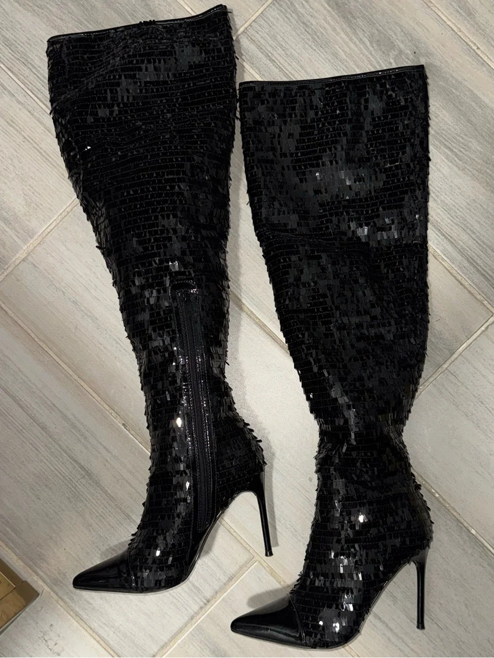 Black Sequins Knee-High Stiletto Heel Boot